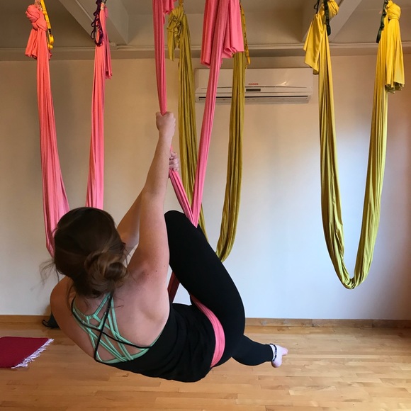 Meet your Posher, Brielle - Picture 2 of 8